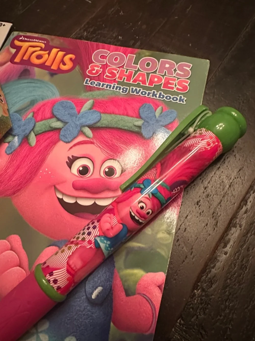 Trolls Poppy Activity Set with Pink Figures & Multicolor Accents